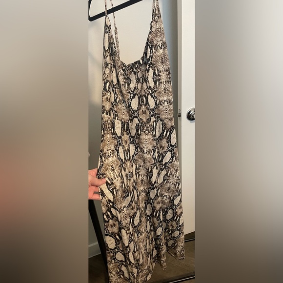 Socialite snakeskin dress - Picture 4 of 9